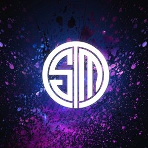 Meet your Posher, Dee